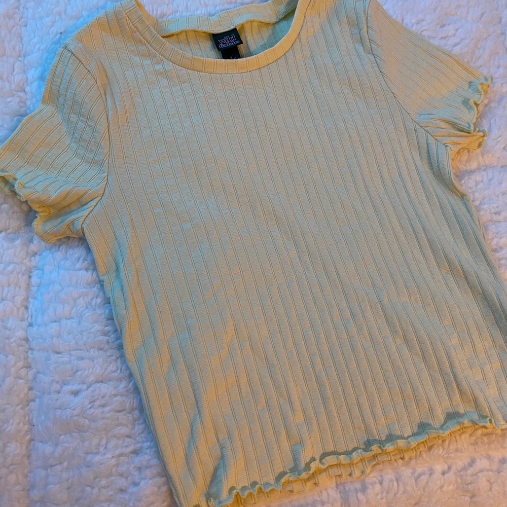 𒊹︎ Yellow Lettuce cropped top 𒊹︎